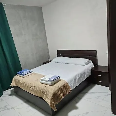 Vicino A Venezia Apartment *